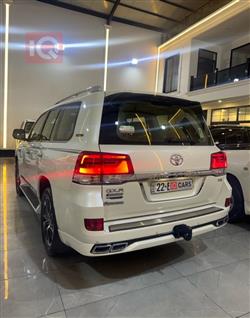 تويوتا لاندكروزر